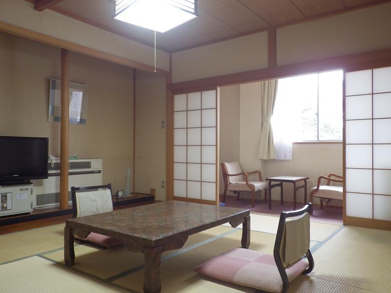 Hotel Yanagi No Yu Aomori Zimmer foto